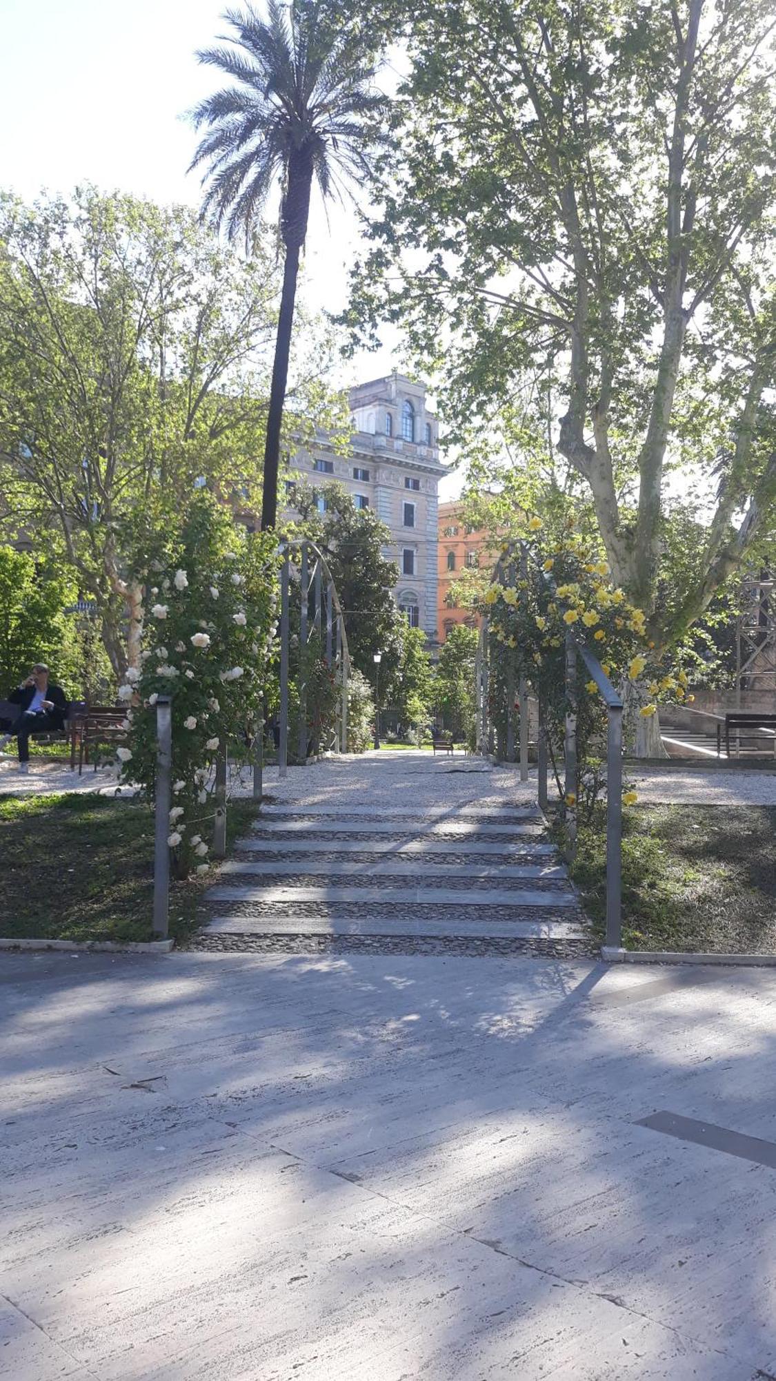 Holidays In Barbie'S Apartment Rome Bagian luar foto